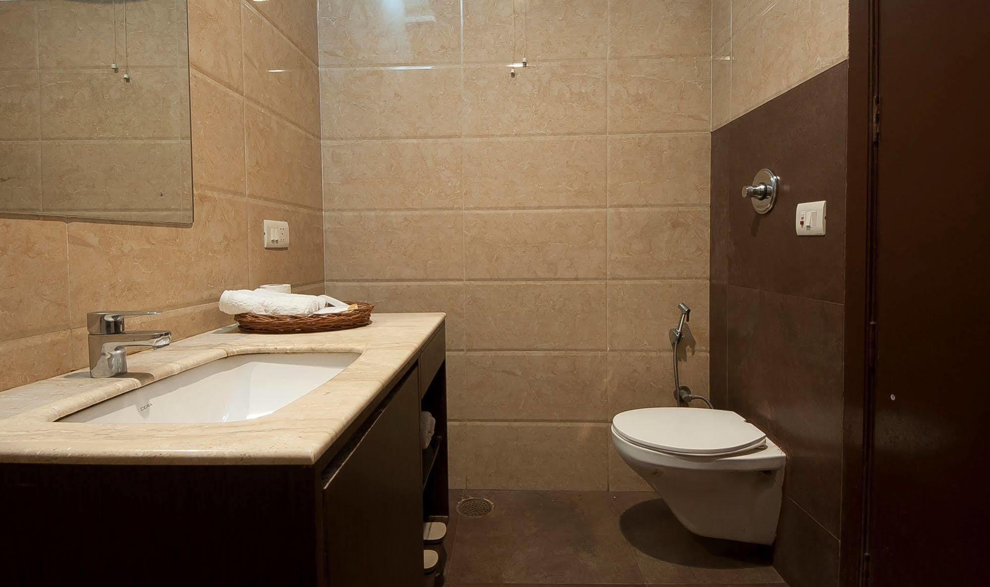 Fabhotel Basera Amritsar Exterior photo